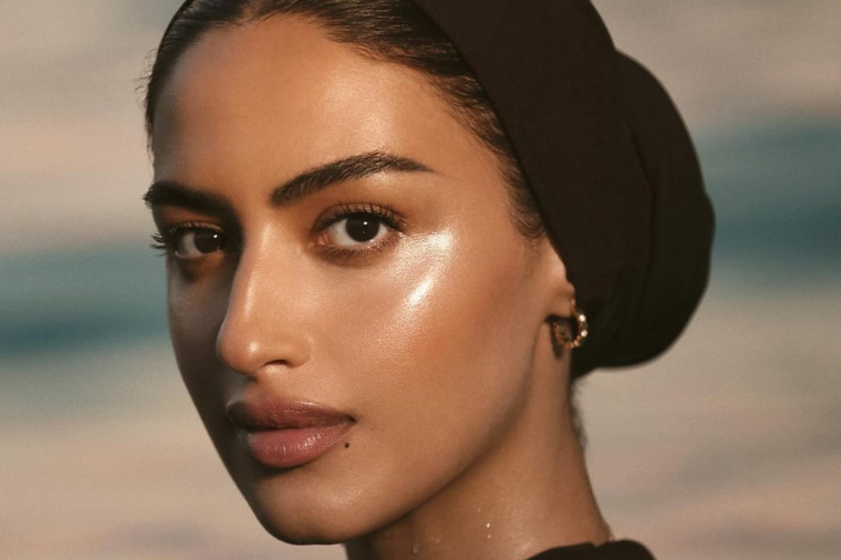 Must-Have Products From Yara Alnamlah’s Beauty Brand, Moonglaze